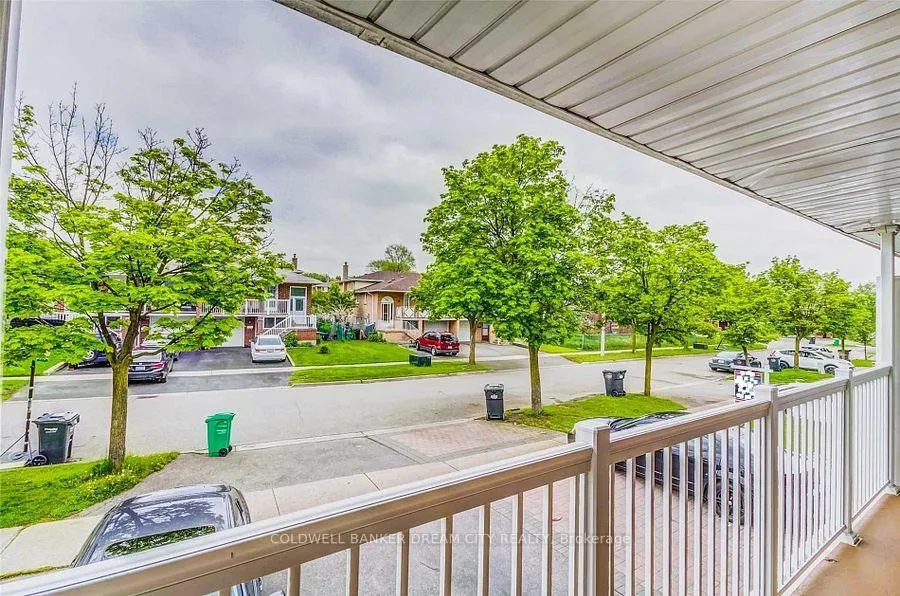 Photo 11 of Unit Upper Unit, 338 Royal Salisbury Way, Brampton, Madoc — HOMEH