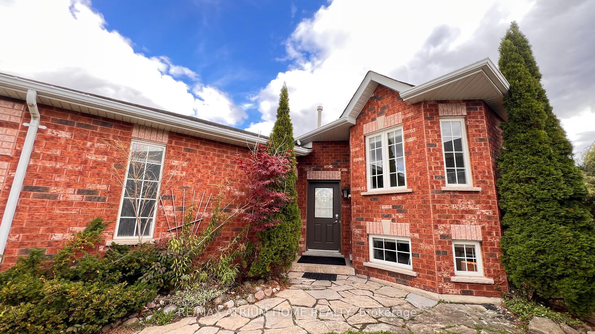 Photo 1 of 124 Monique Crescent, Barrie, East Bayfield — HOMEH