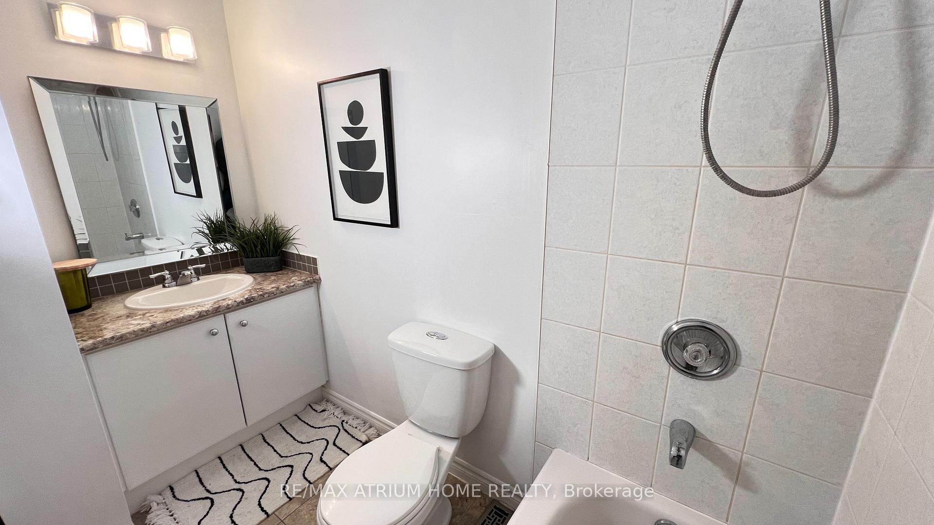 Photo 6 of 124 Monique Crescent, Barrie, East Bayfield — HOMEH