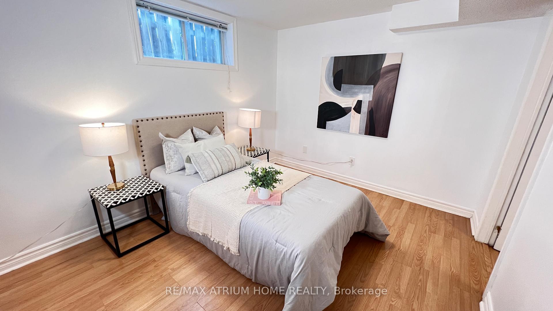 Photo 17 of 124 Monique Crescent, Barrie, East Bayfield — HOMEH