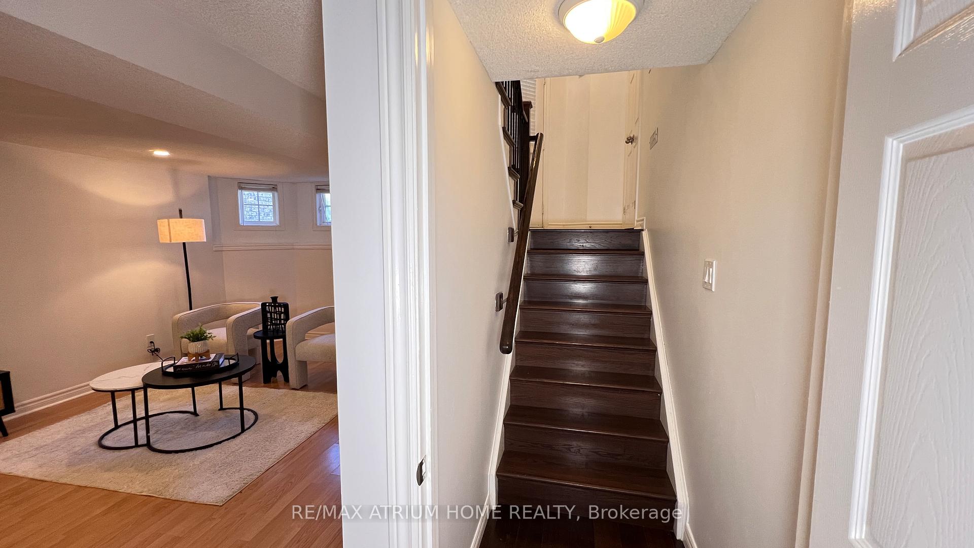 Photo 23 of 124 Monique Crescent, Barrie, East Bayfield — HOMEH