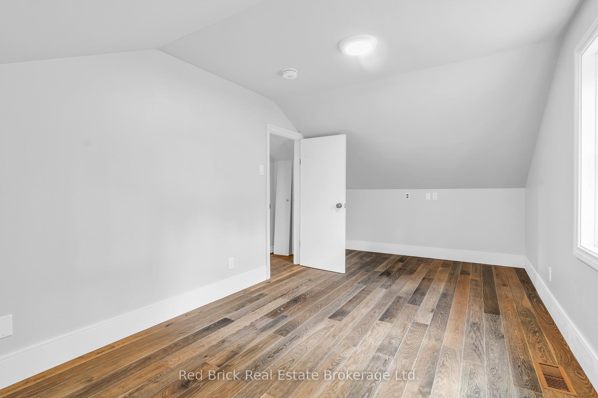 Photo 19 of 15 Clearview Street, Guelph, Grange Road — HOMEH