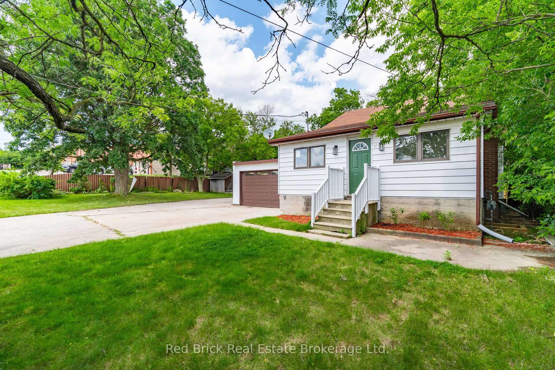 Photo 33 of 15 Clearview Street, Guelph, Grange Road — HOMEH