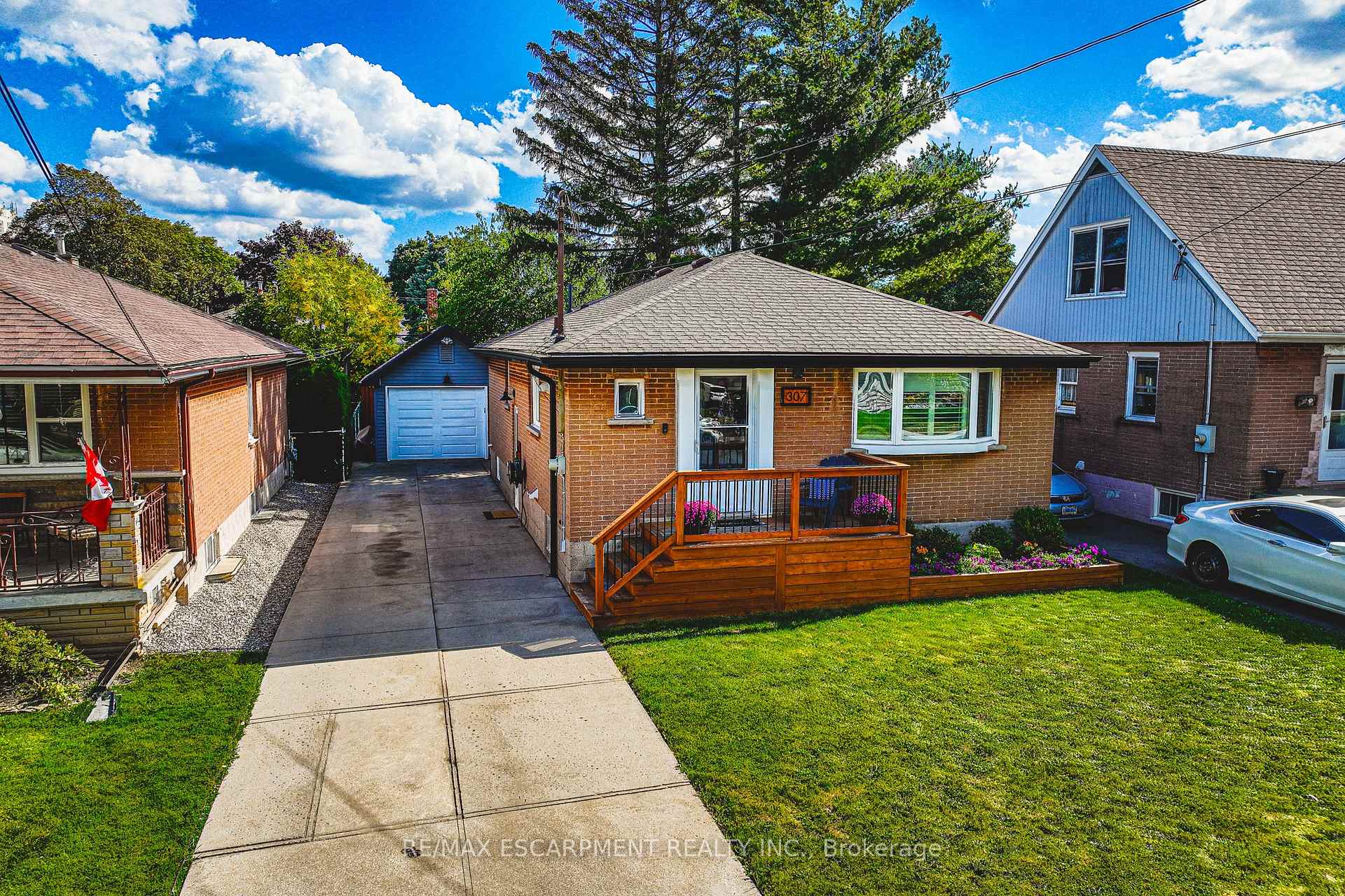 Photo 1 of 307 East 33rd Street, Hamilton, Macassa — HOMEH