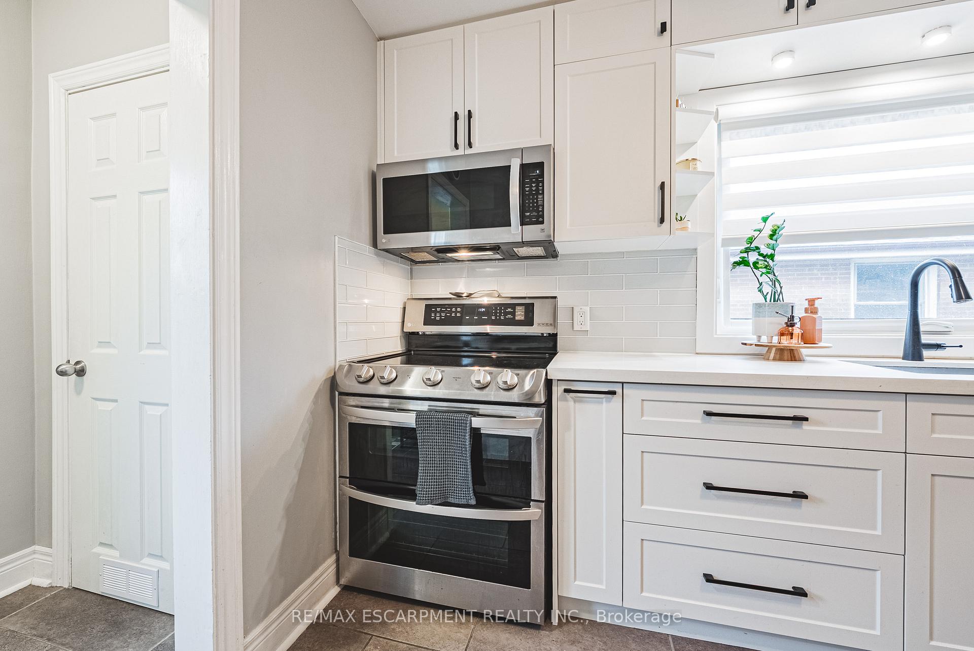 Photo 14 of 307 East 33rd Street, Hamilton, Macassa — HOMEH