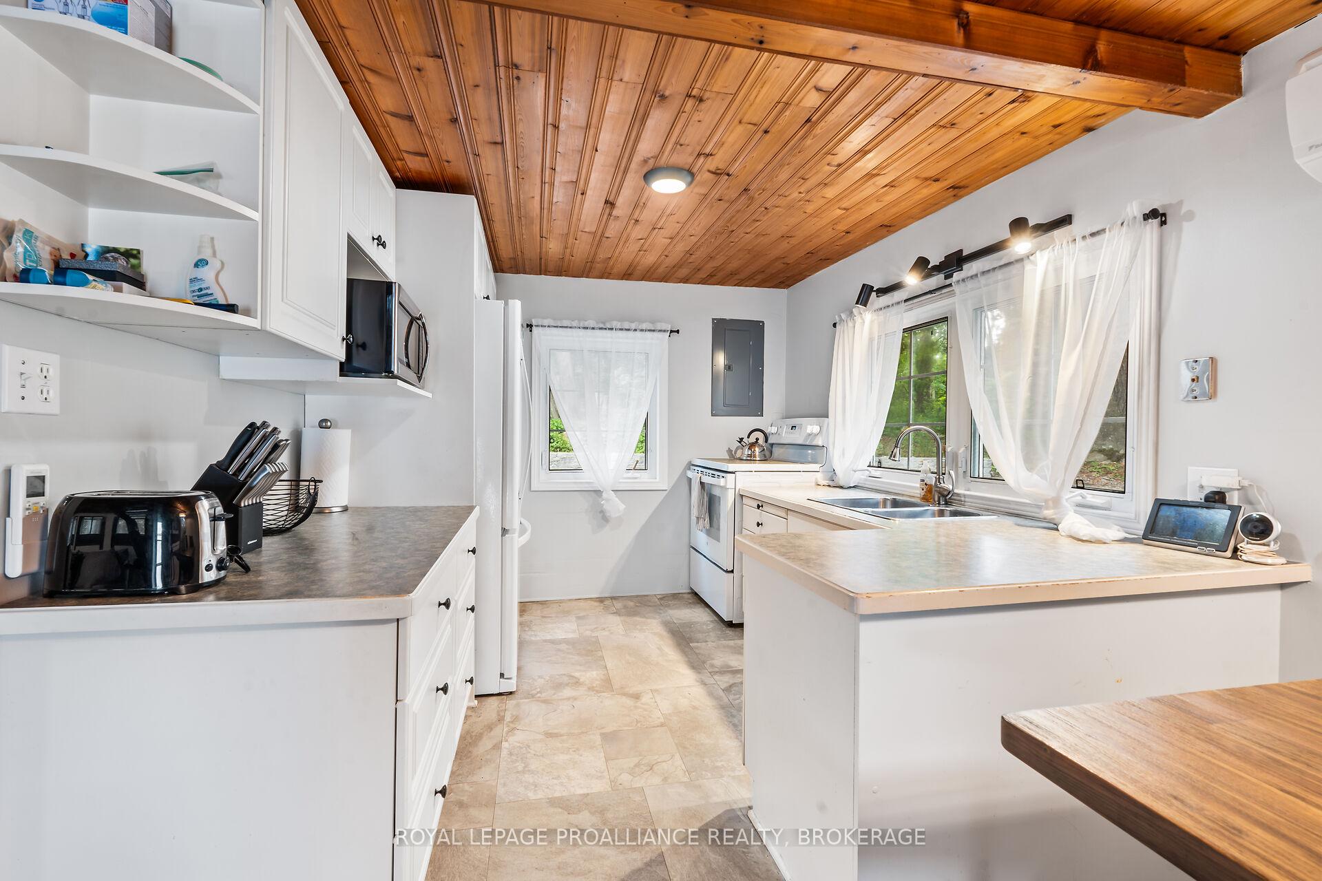 Photo 14 of 3857 Corkey Road, Frontenac, Frontenac South — HOMEH