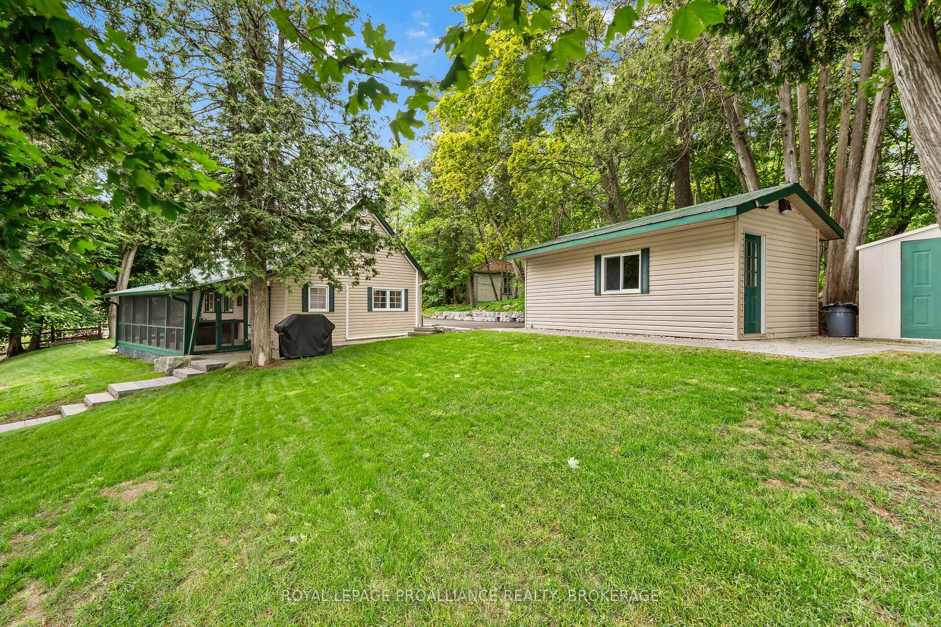 Photo 26 of 3857 Corkey Road, Frontenac, Frontenac South — HOMEH