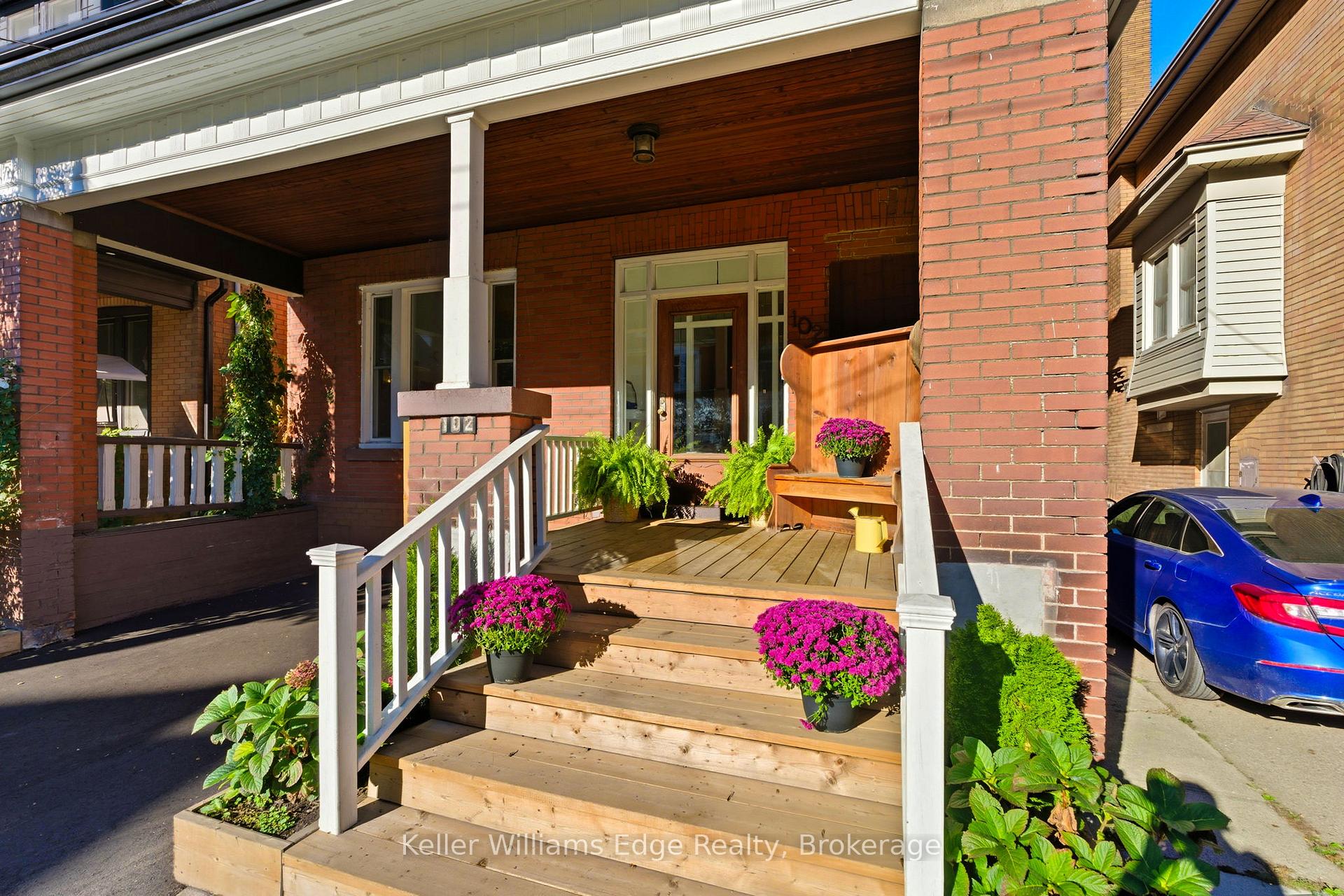 Photo 2 of 102 Spadina Avenue, Hamilton, Stipley — HOMEH