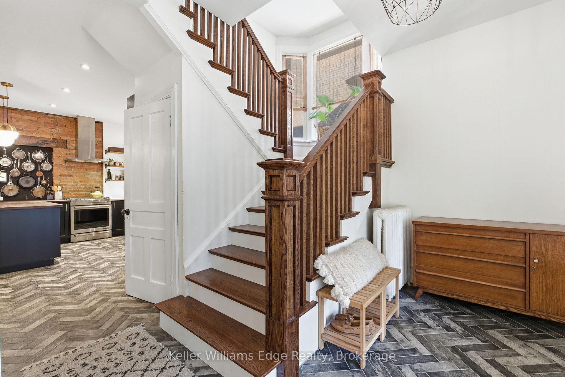 Photo 6 of 102 Spadina Avenue, Hamilton, Stipley — HOMEH