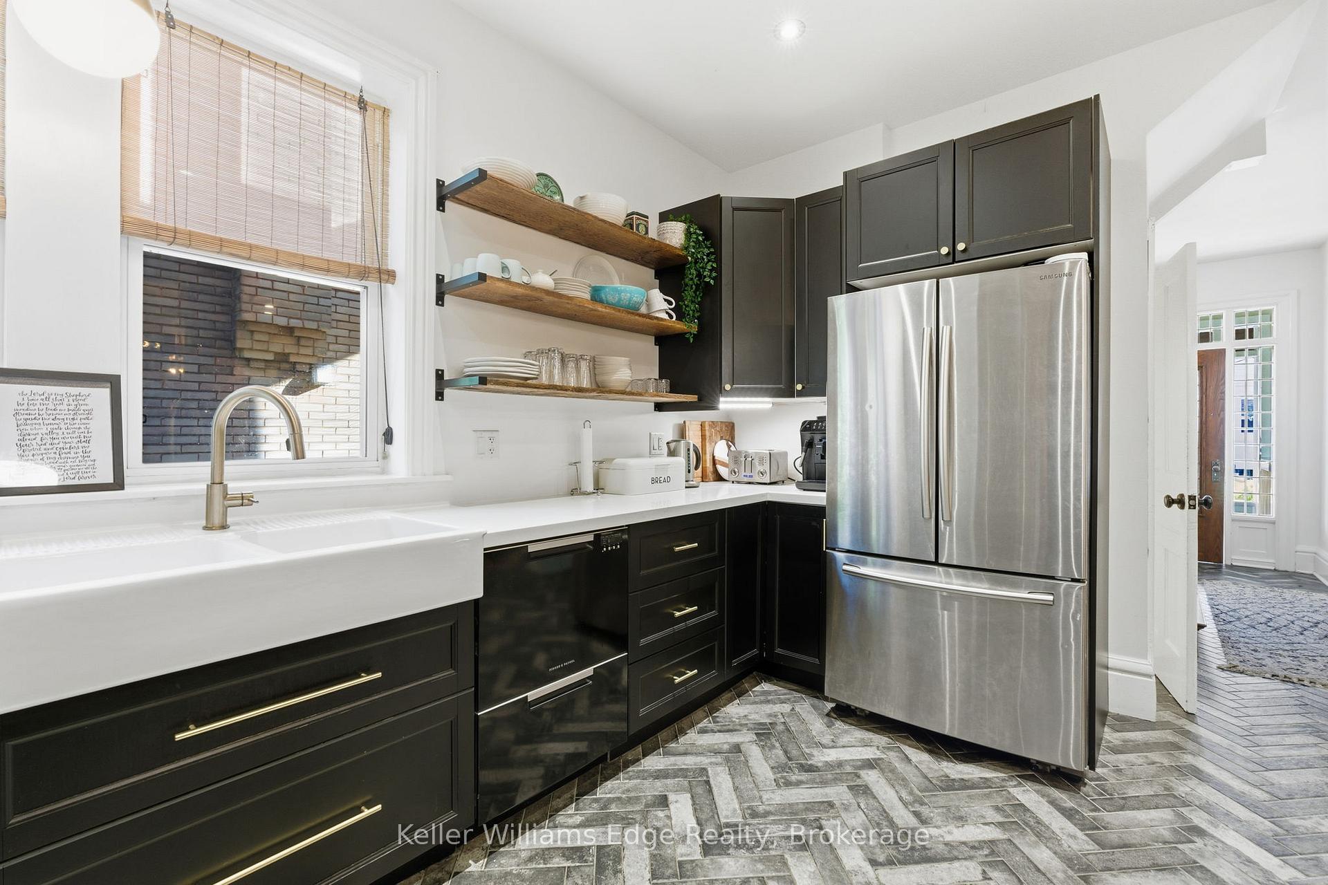 Photo 17 of 102 Spadina Avenue, Hamilton, Stipley — HOMEH