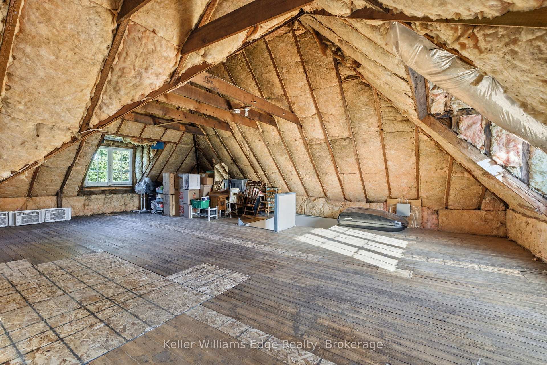 Photo 35 of 102 Spadina Avenue, Hamilton, Stipley — HOMEH