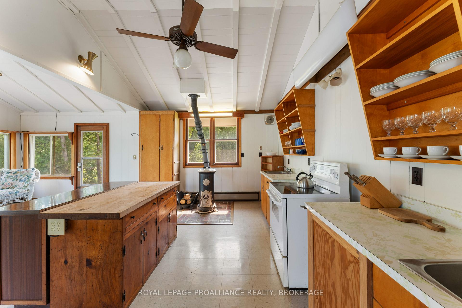 Photo 16 of 4627 Carrying Place Road, Frontenac, Frontenac South — HOMEH