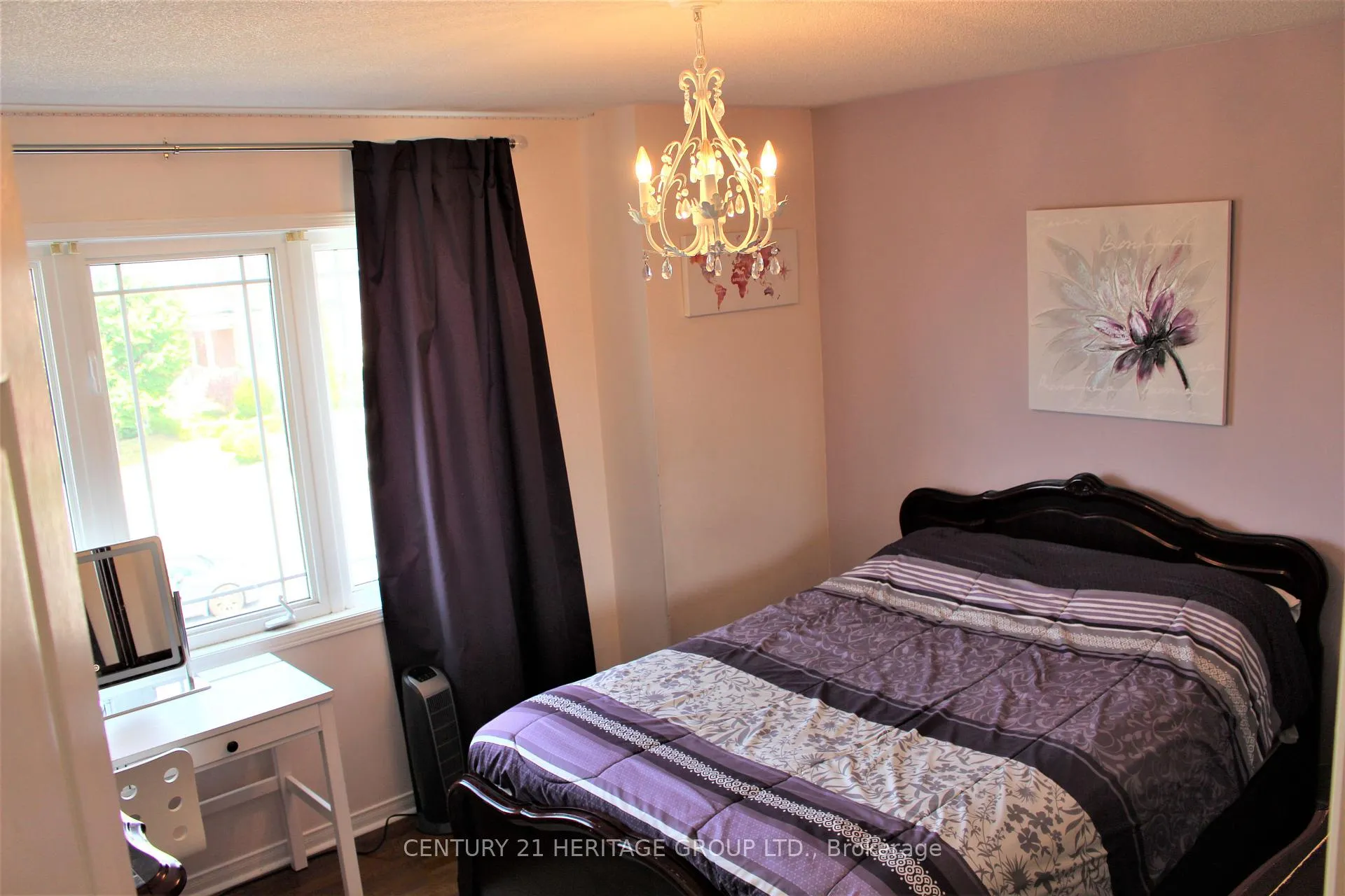 Photo 16 of 185 River Ridge Boulevard, Aurora, Bayview Northeast — HOMEH