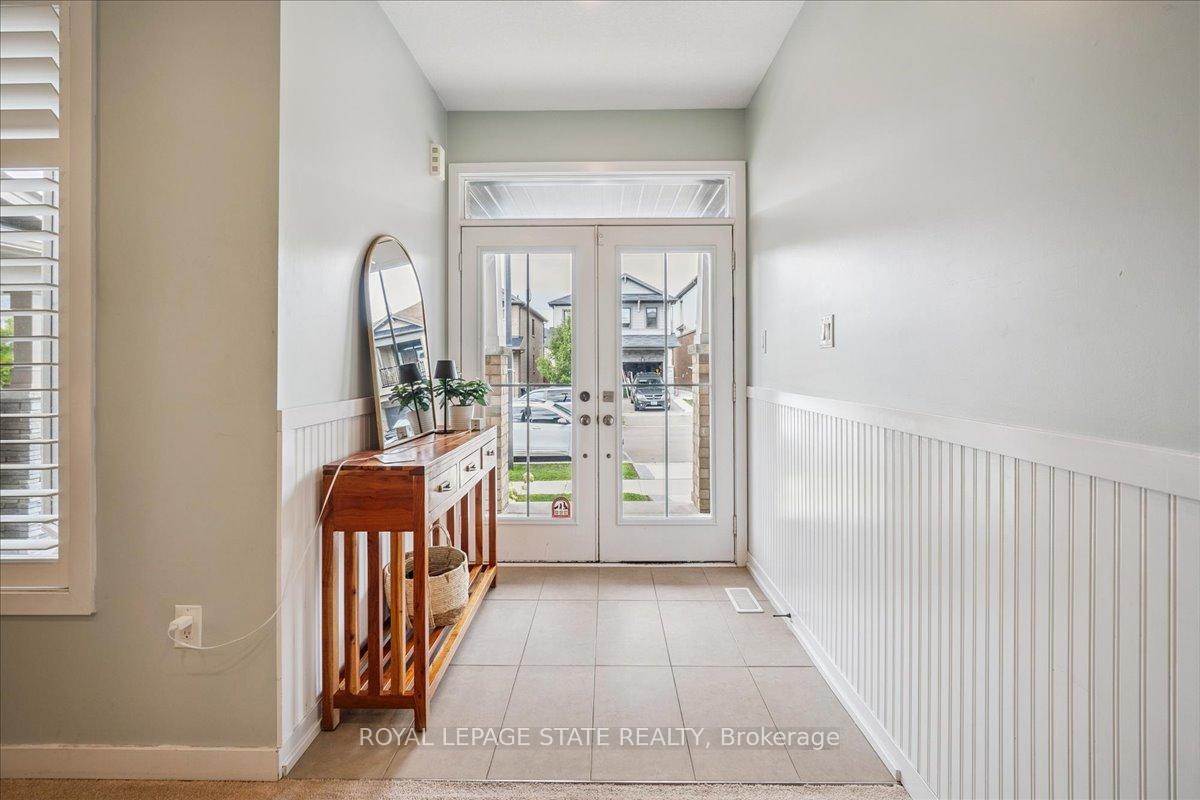Photo 14 of 19 Prestwick Street, Hamilton, Stoney Creek Mountain — HOMEH