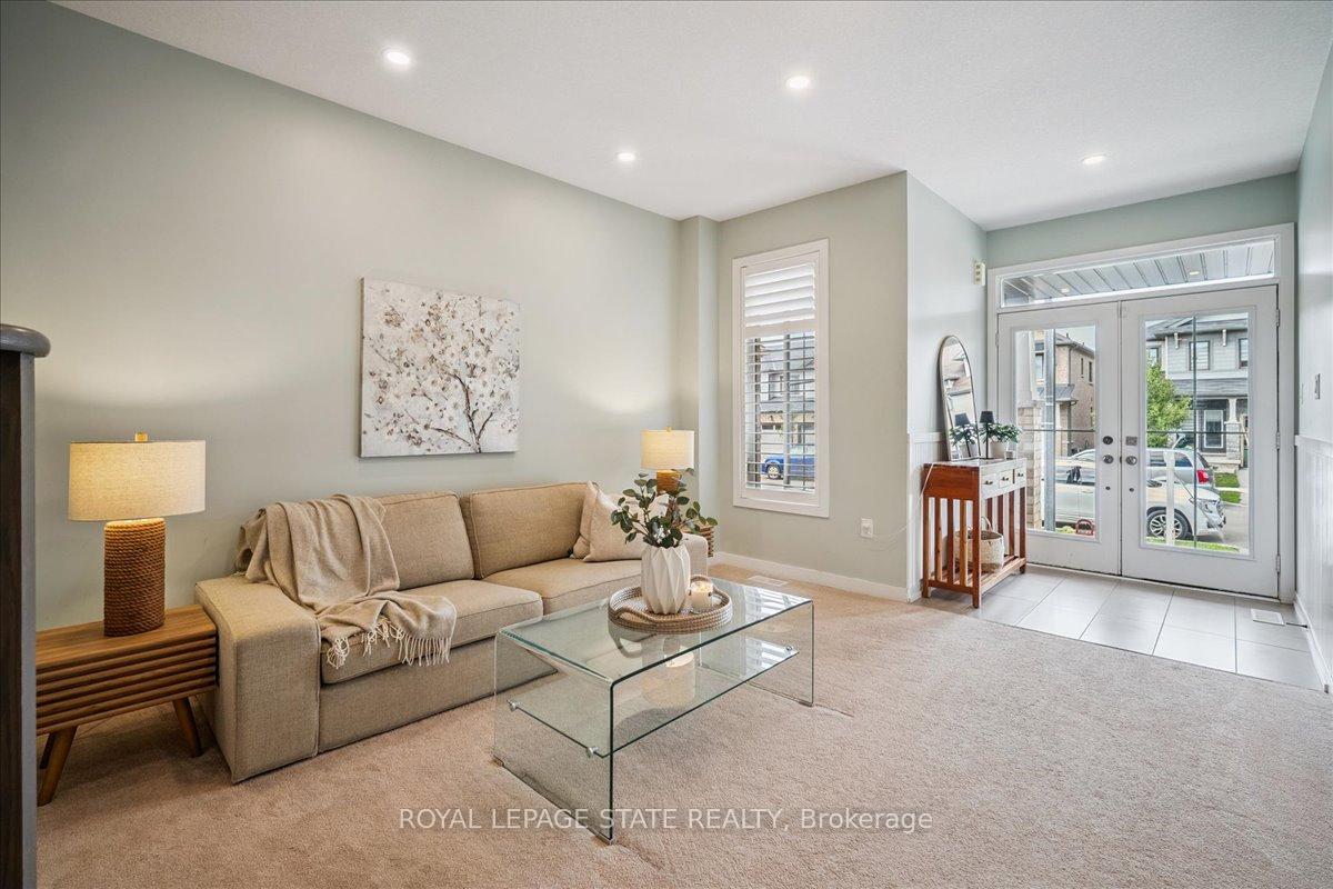 Photo 16 of 19 Prestwick Street, Hamilton, Stoney Creek Mountain — HOMEH