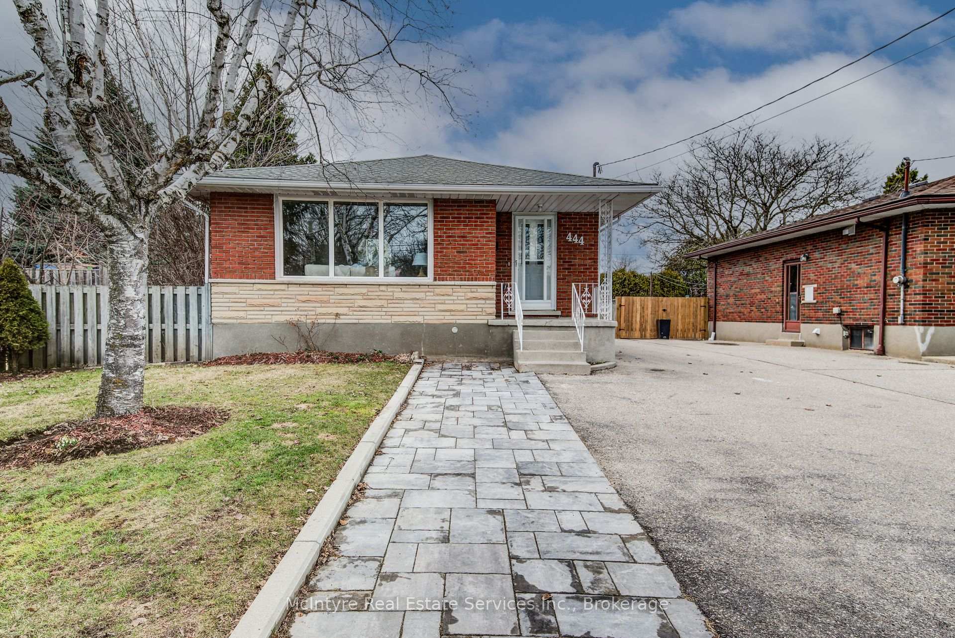 Photo 2 of 444 Speedvale Avenue E, Guelph, Riverside Park — HOMEH
