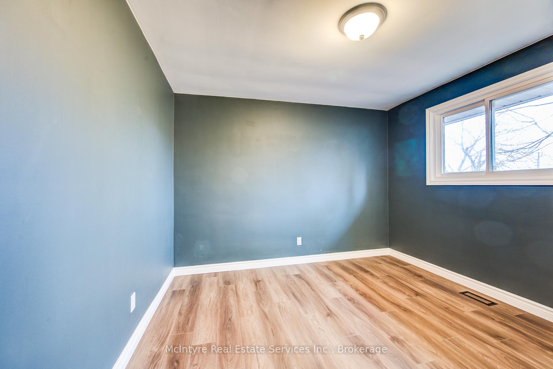 Photo 15 of 444 Speedvale Avenue E, Guelph, Riverside Park — HOMEH