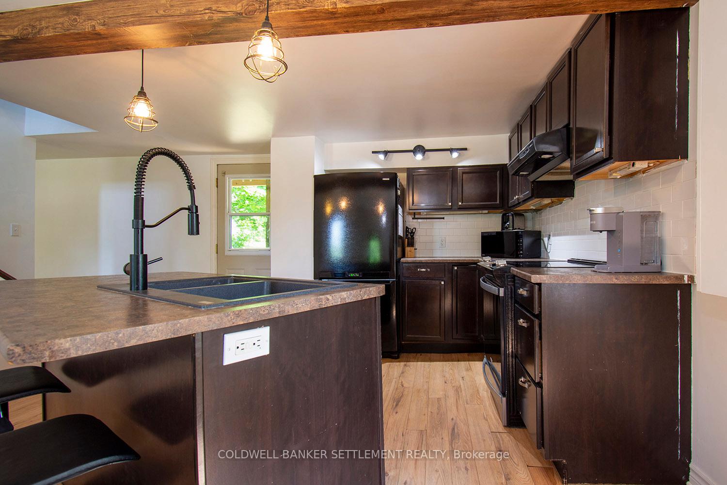 Photo 10 of 14702 Road 38, Frontenac, Frontenac Centre — HOMEH