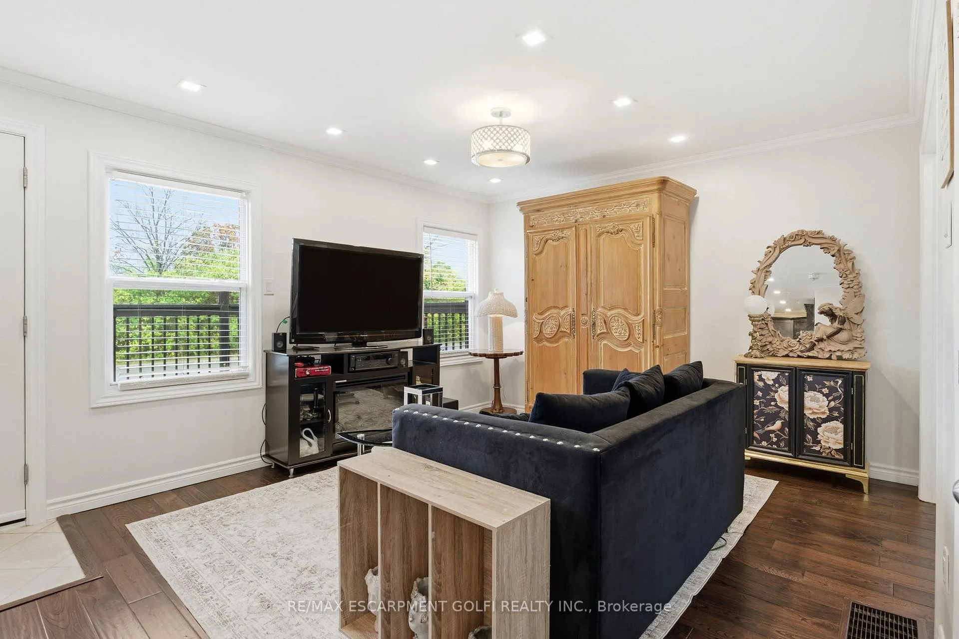 Photo 8 of 564 Walmer Road, Hamilton, McQuesten — HOMEH
