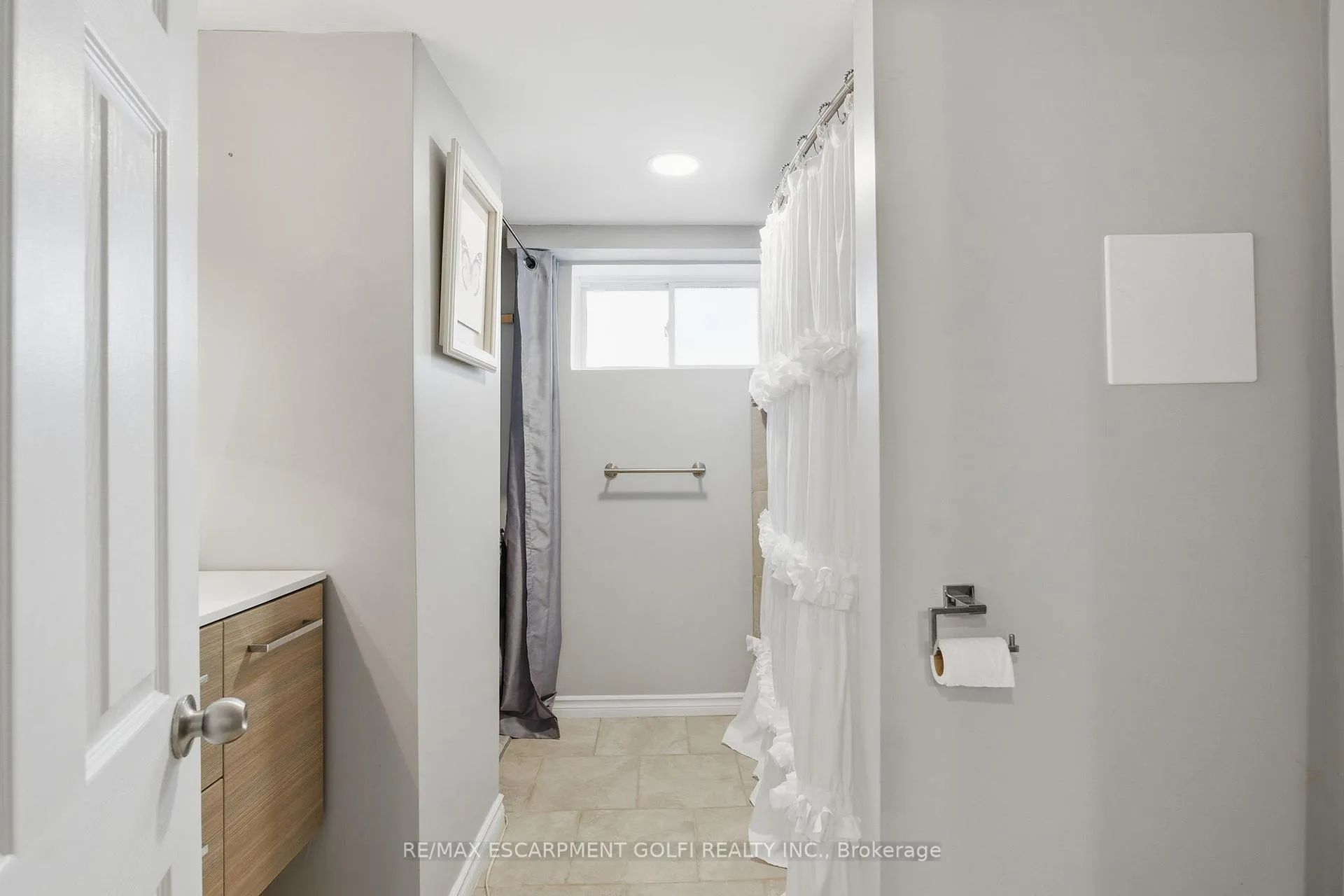 Photo 24 of 564 Walmer Road, Hamilton, McQuesten — HOMEH