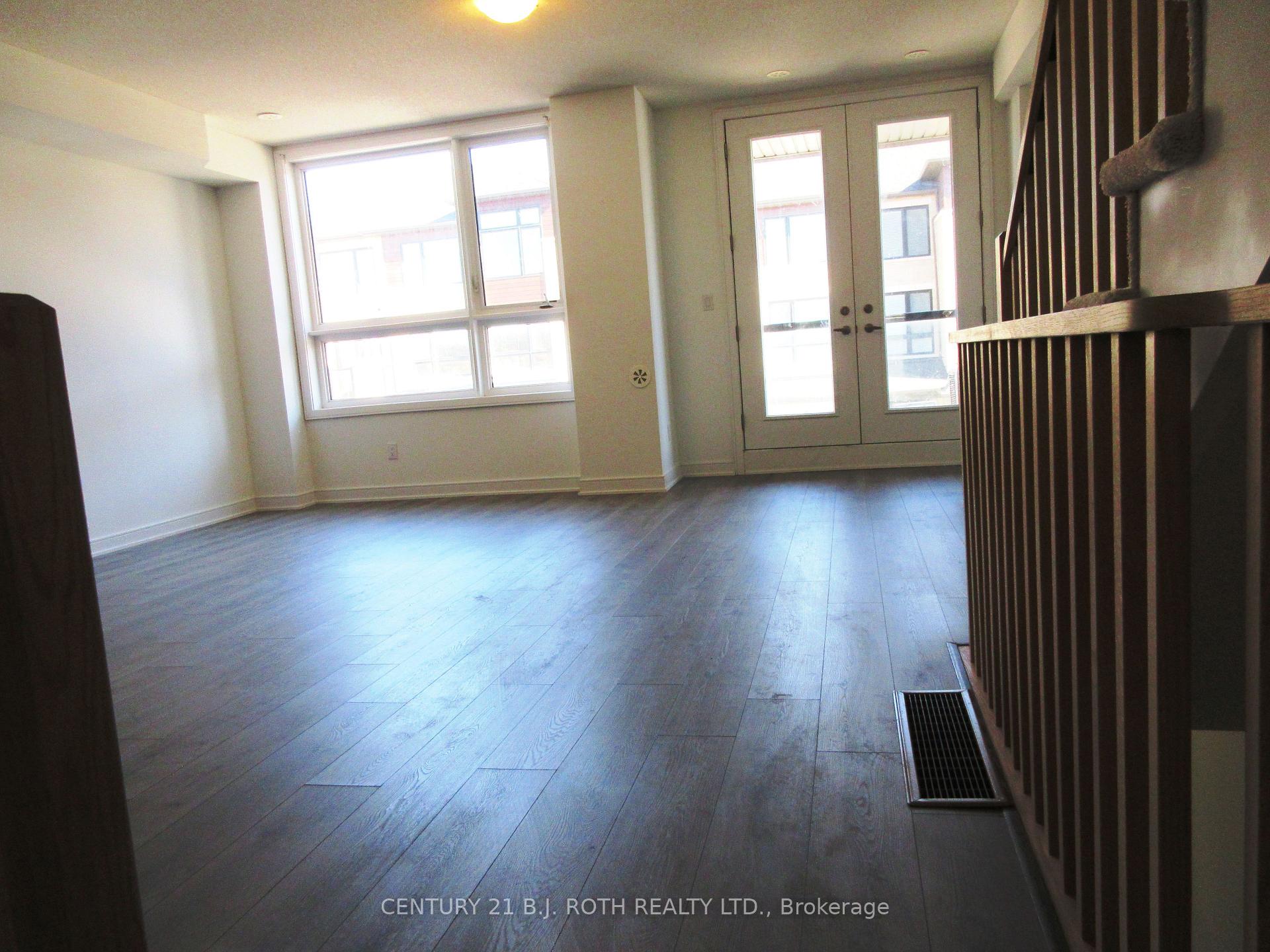 Photo 15 of 44 Red Maple Lane, Barrie, Innis-Shore — HOMEH