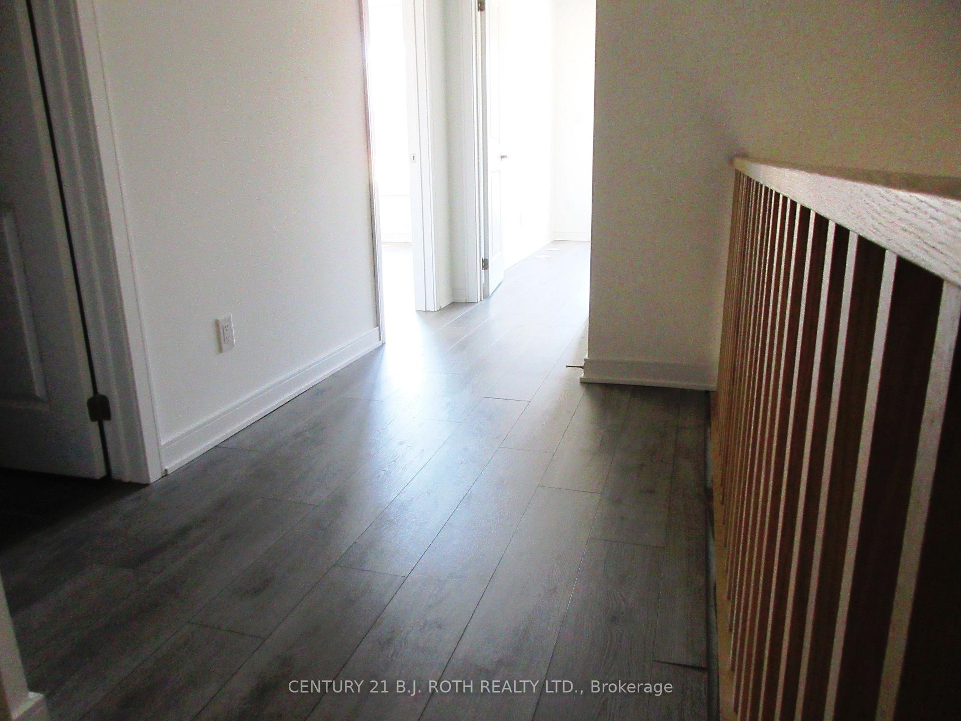 Photo 22 of 44 Red Maple Lane, Barrie, Innis-Shore — HOMEH