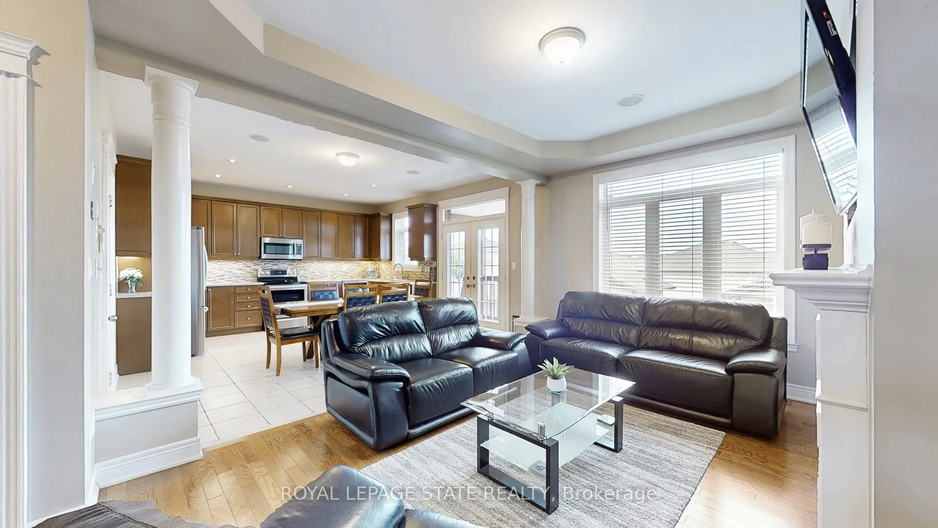 Photo 6 of 50 Bankfield Crescent, Hamilton, Stoney Creek Mountain — HOMEH