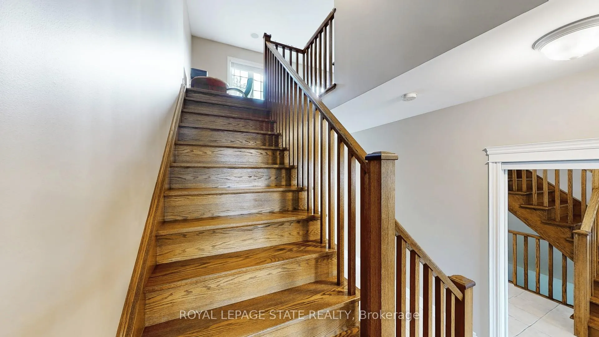 Photo 17 of 50 Bankfield Crescent, Hamilton, Stoney Creek Mountain — HOMEH