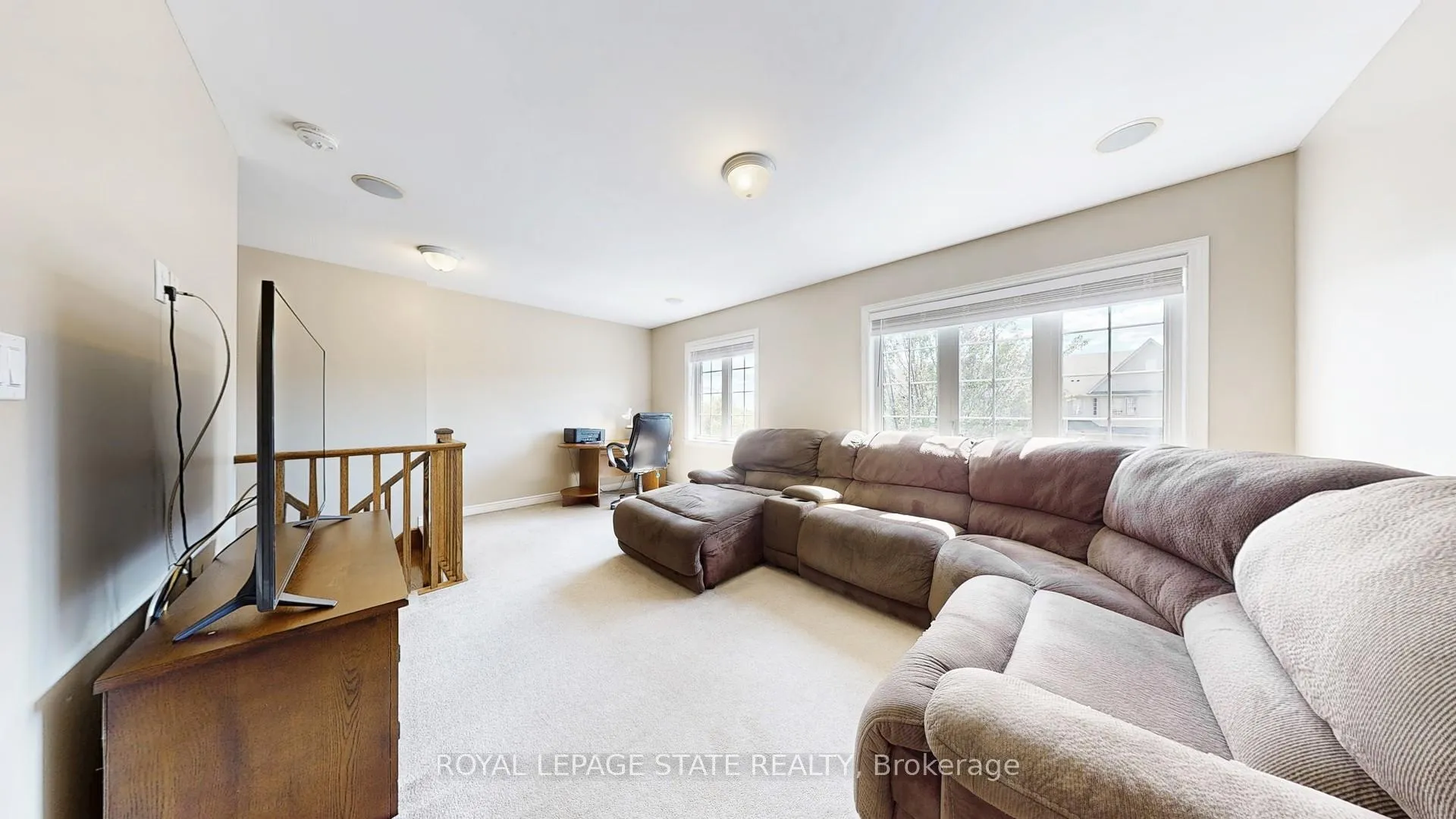 Photo 18 of 50 Bankfield Crescent, Hamilton, Stoney Creek Mountain — HOMEH