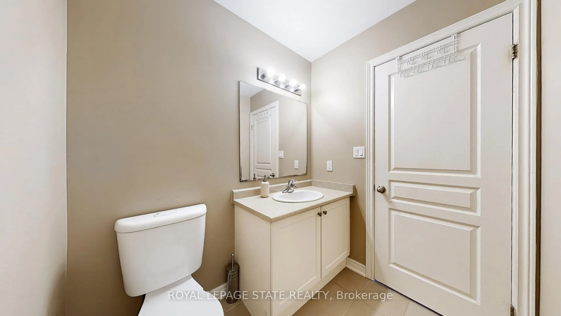 Photo 32 of 50 Bankfield Crescent, Hamilton, Stoney Creek Mountain — HOMEH
