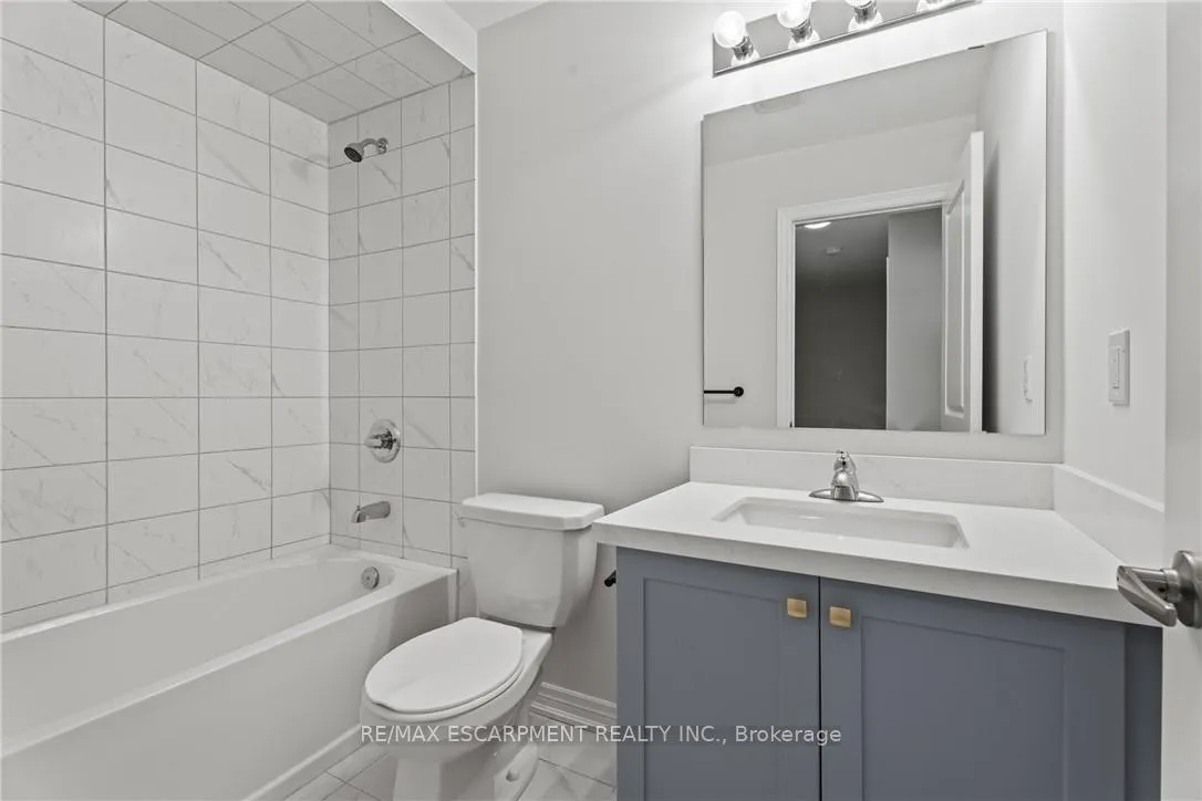 Photo 18 of 8 Linden Park Lane, Hamilton, Hill Park — HOMEH