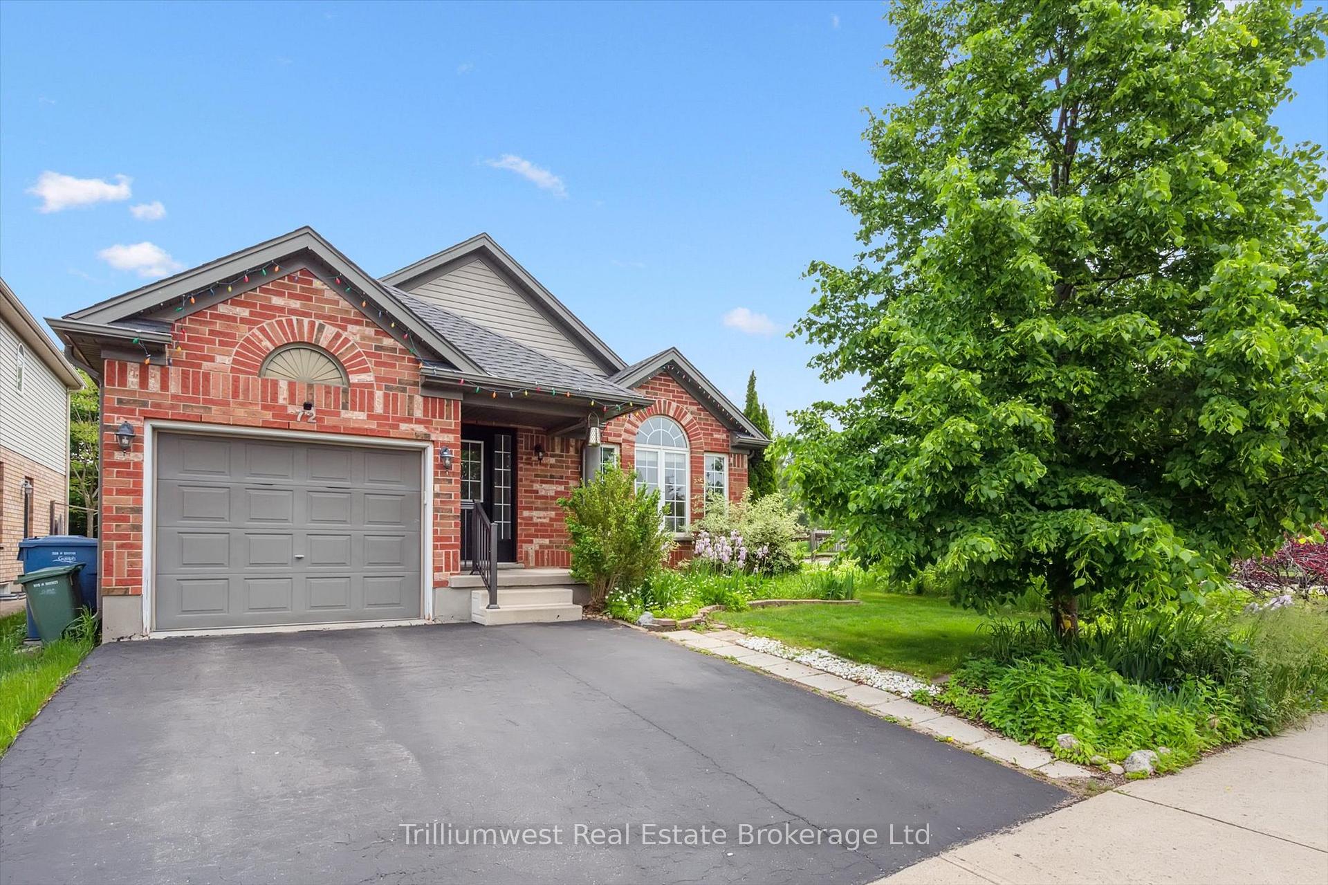 Front of 72 McArthur Drive