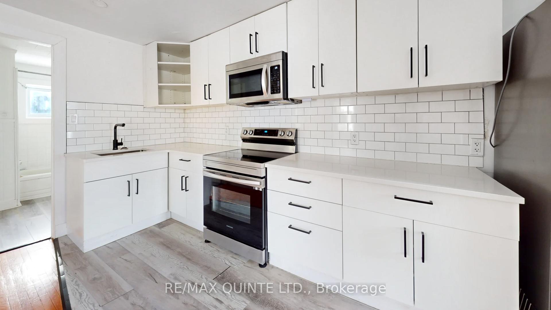 Photo 13 of Unit 3, 237 Albert Street, Belleville, Belleville Ward — HOMEH