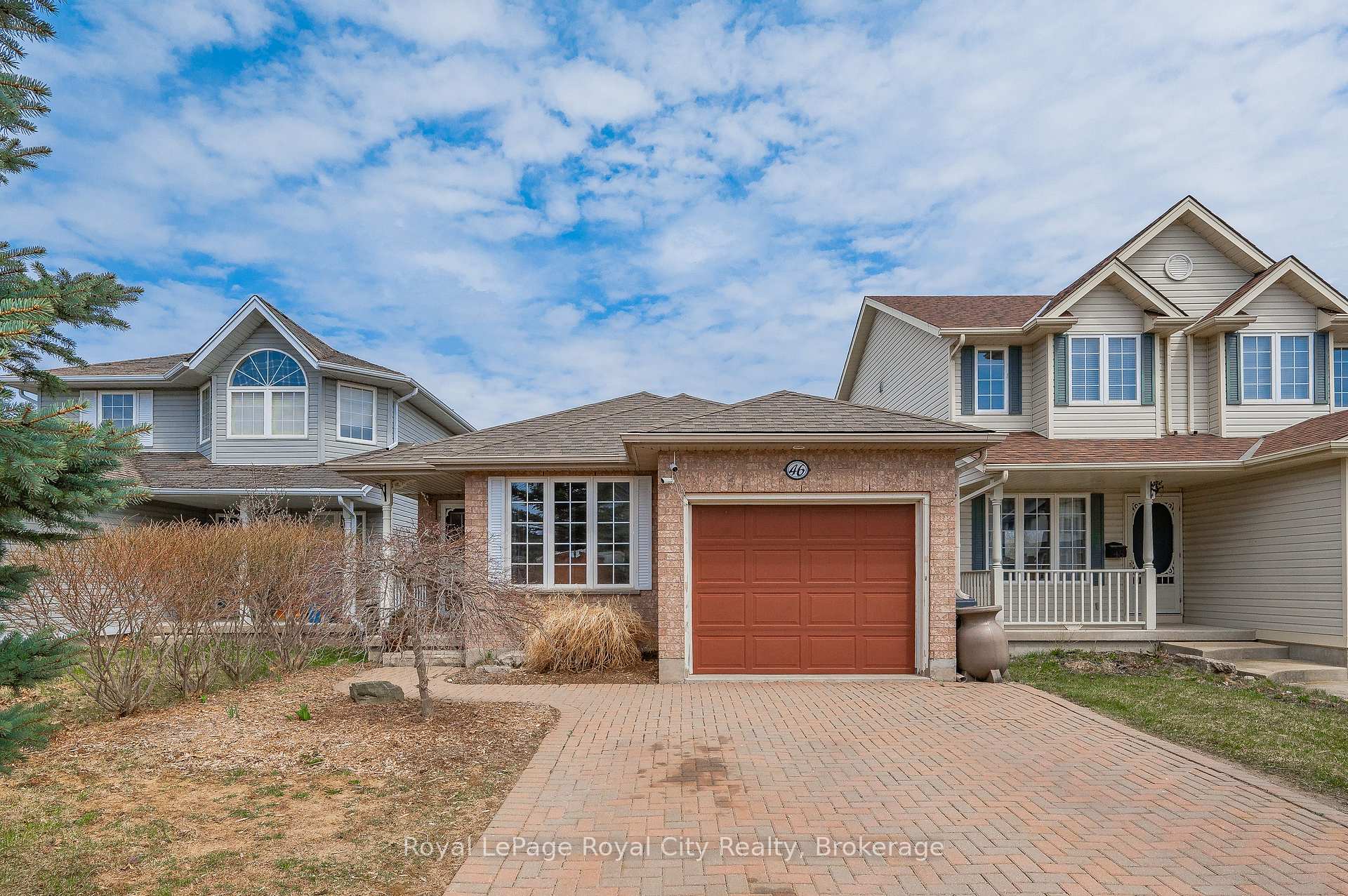Photo 3 of 46 Fletcher Court, Guelph, Grange Road — HOMEH
