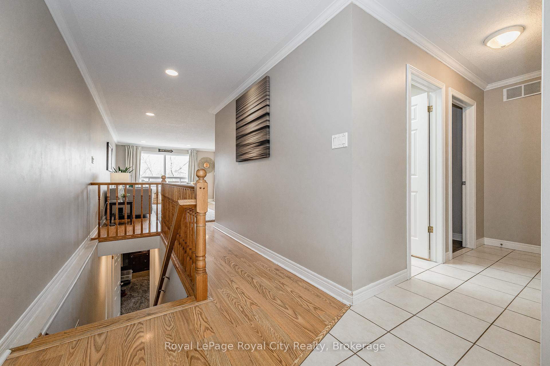 Photo 8 of 46 Fletcher Court, Guelph, Grange Road — HOMEH