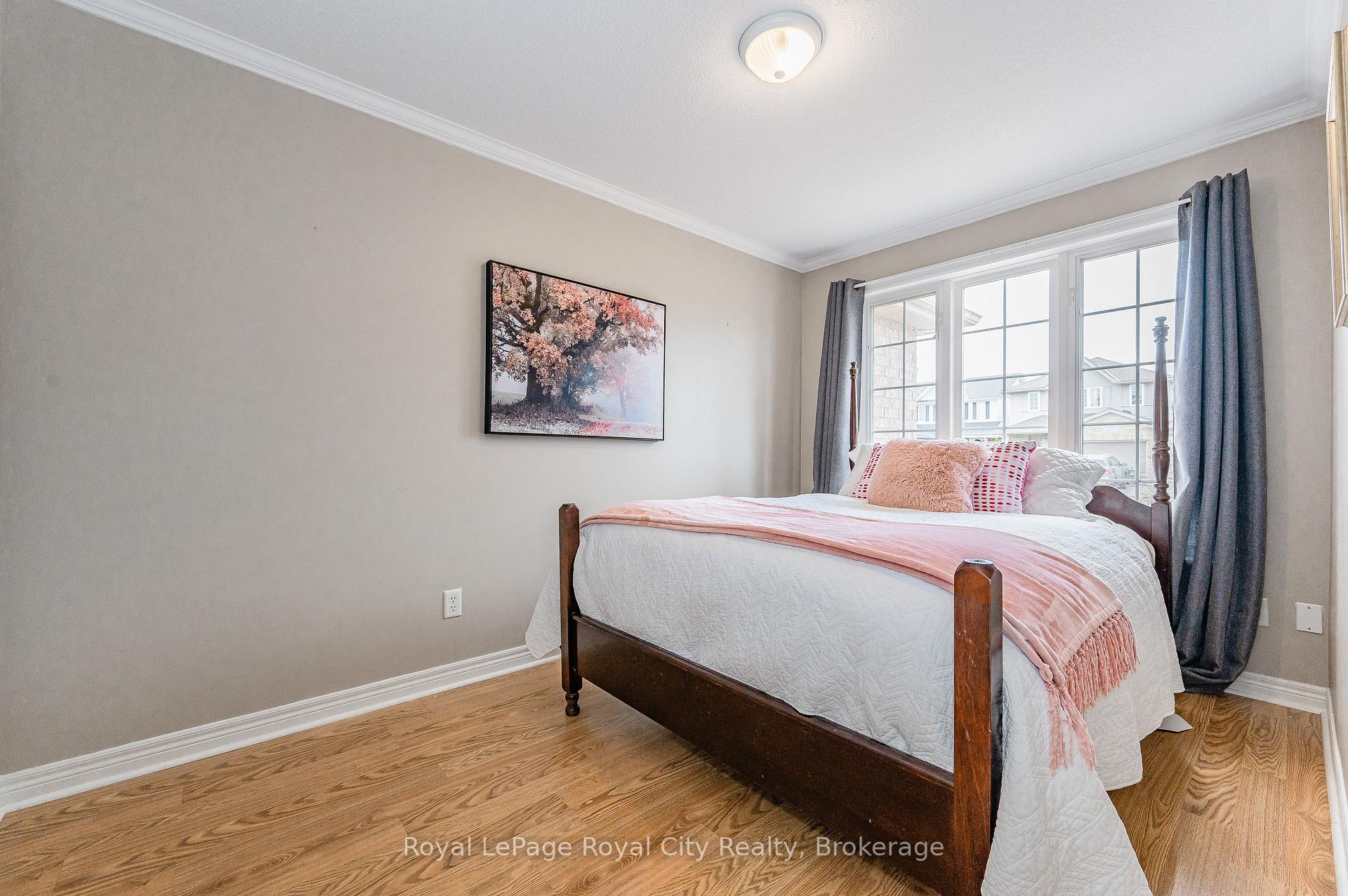 Photo 19 of 46 Fletcher Court, Guelph, Grange Road — HOMEH