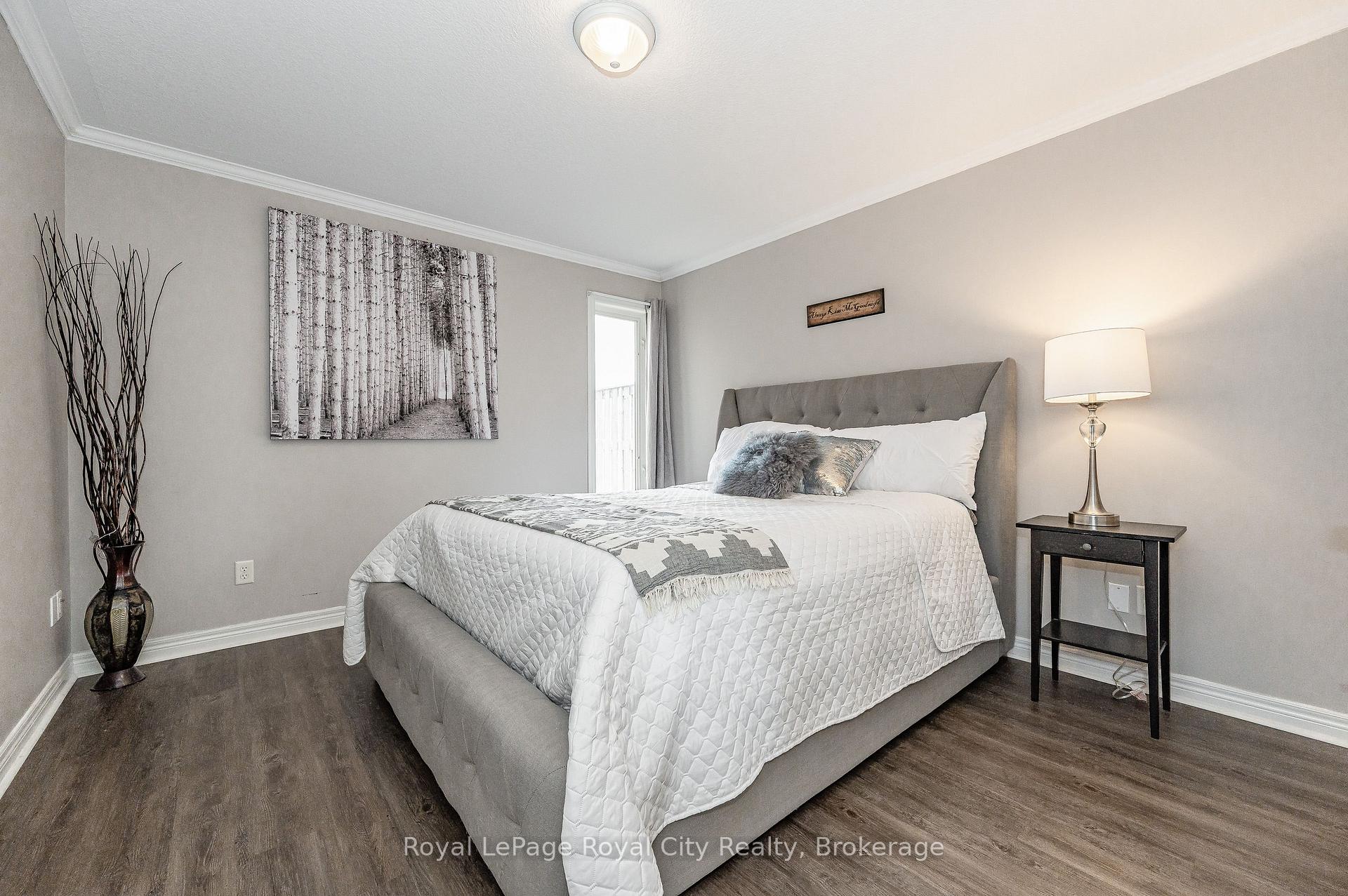 Photo 21 of 46 Fletcher Court, Guelph, Grange Road — HOMEH