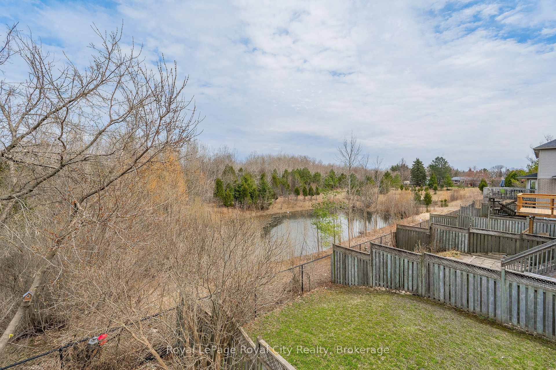 Photo 36 of 46 Fletcher Court, Guelph, Grange Road — HOMEH