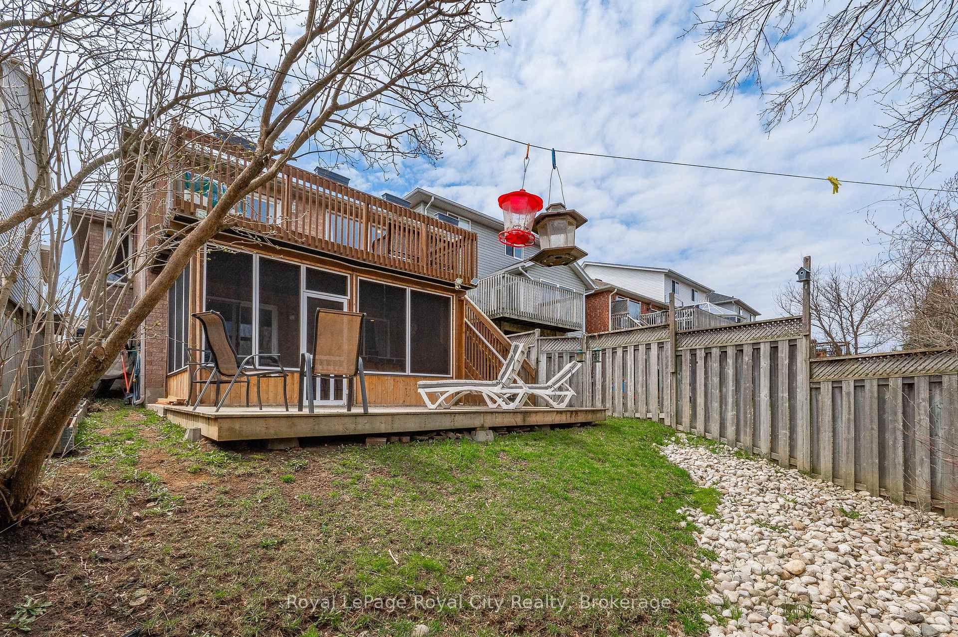 Photo 42 of 46 Fletcher Court, Guelph, Grange Road — HOMEH