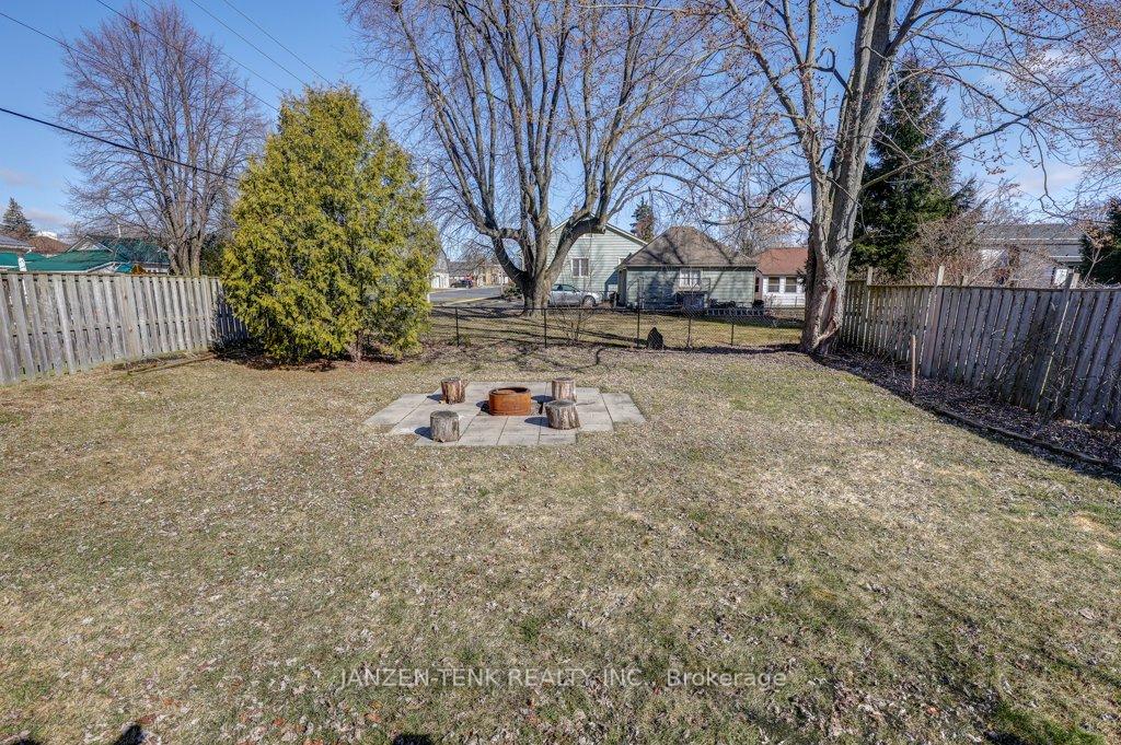 Photo 38 of 95 Queen Street S, Aylmer — HOMEH