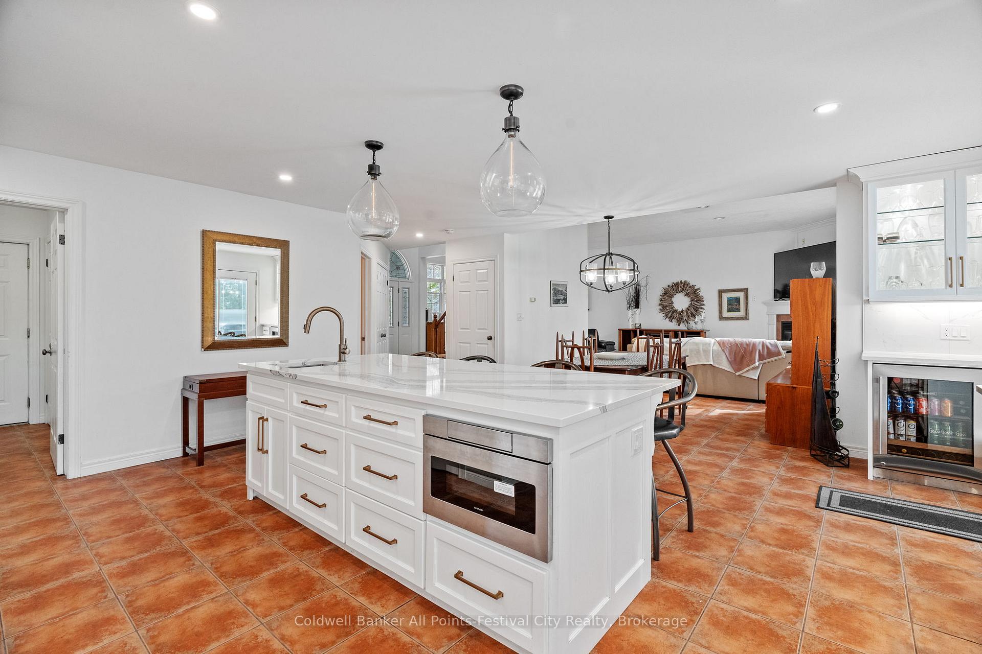 Photo 20 of 25 George Street, Bluewater, Bayfield — HOMEH