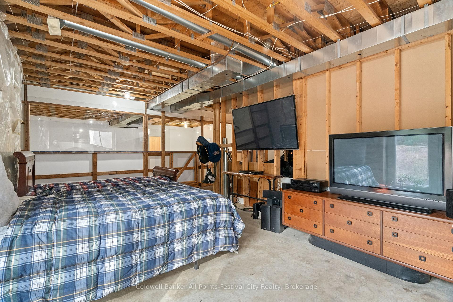 Photo 42 of 25 George Street, Bluewater, Bayfield — HOMEH