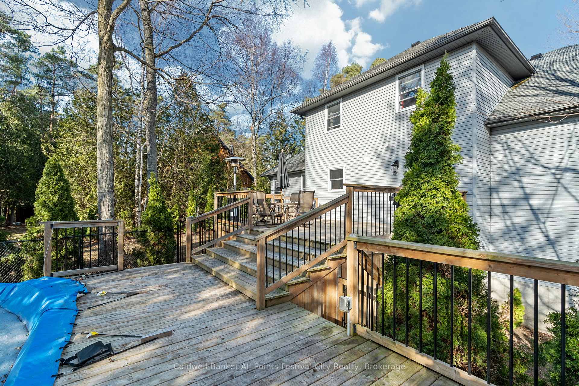 Photo 43 of 25 George Street, Bluewater, Bayfield — HOMEH