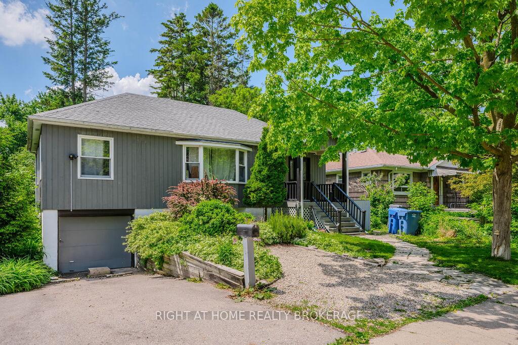Photo 2 of 45 Caledonia Street, Guelph, Dovercliffe Park/Old University — HOMEH