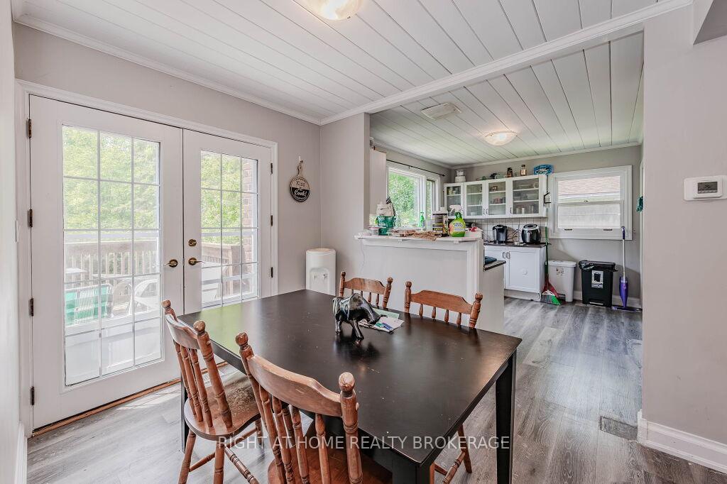 Photo 9 of 45 Caledonia Street, Guelph, Dovercliffe Park/Old University — HOMEH