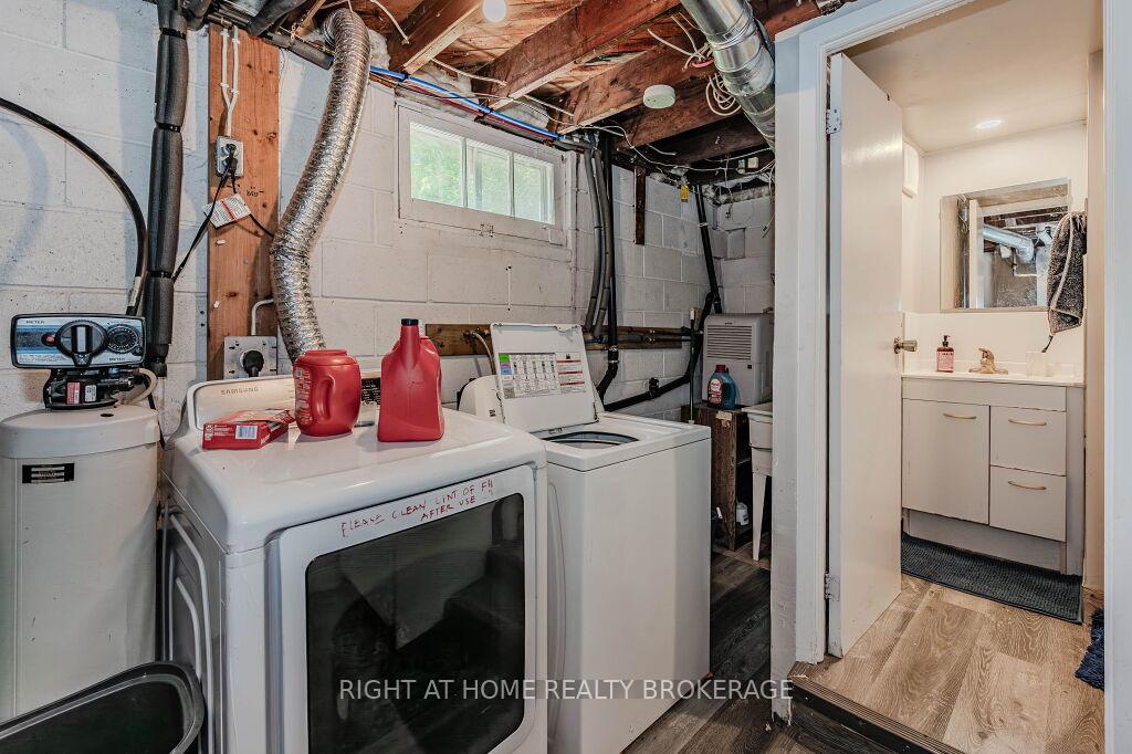Photo 28 of 45 Caledonia Street, Guelph, Dovercliffe Park/Old University — HOMEH