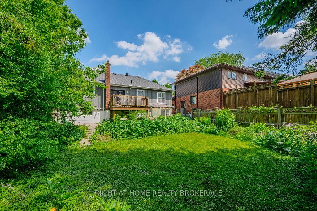 Photo 29 of 45 Caledonia Street, Guelph, Dovercliffe Park/Old University — HOMEH