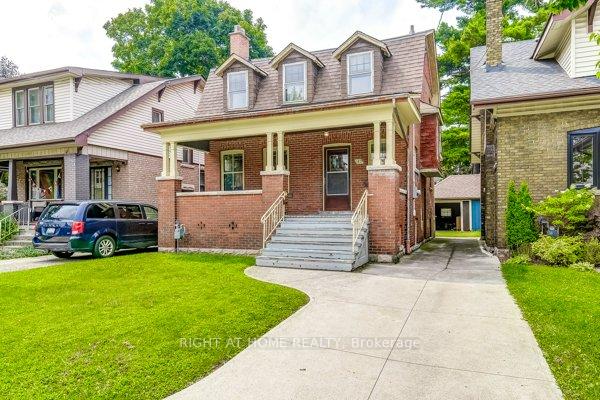 Front of 182 Balmoral Avenue S