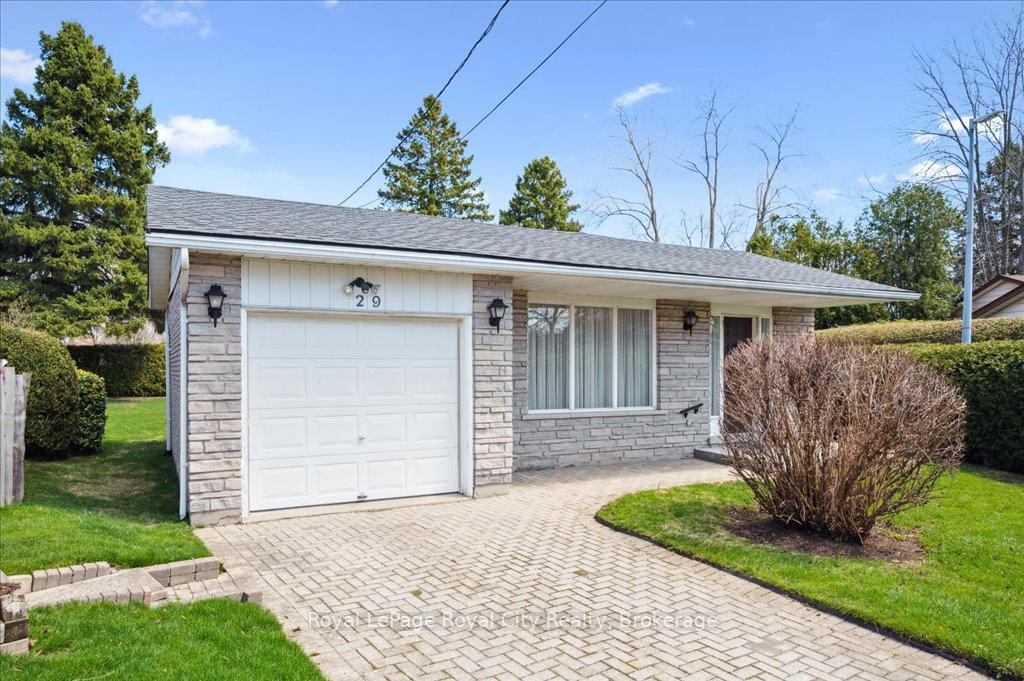 Front of 29 Vista Terrace