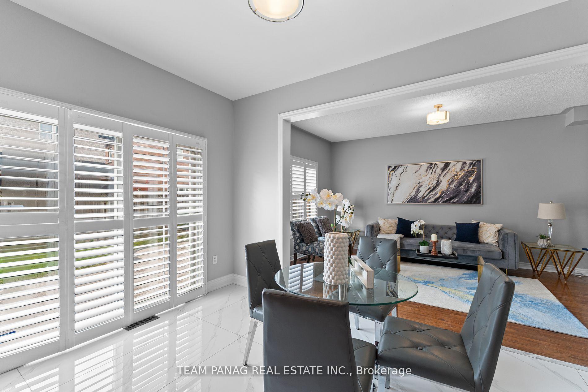 Photo 13 of 48 Citadel Crescent, Brampton, Vales of Castlemore North — HOMEH